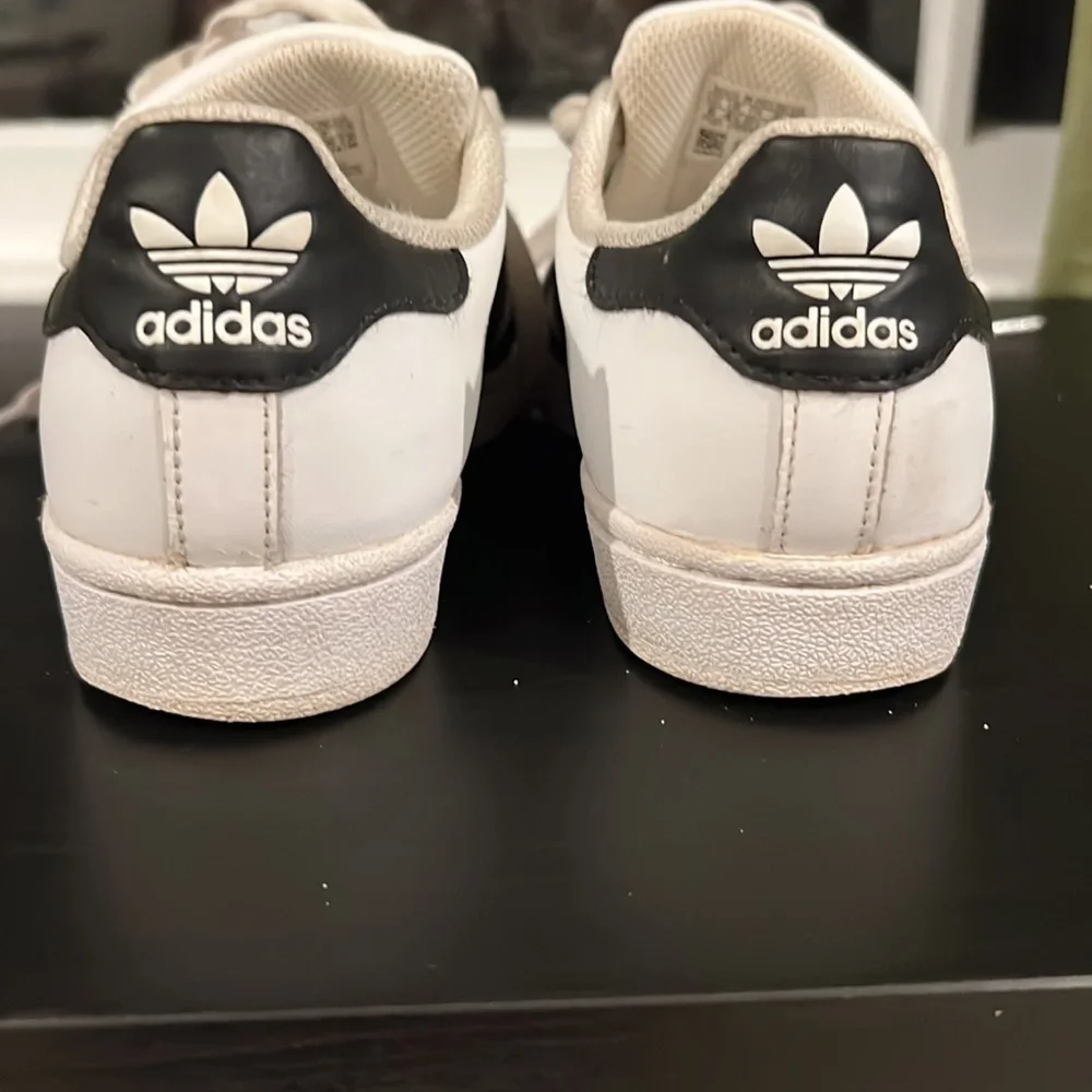 Adidas Superstar
